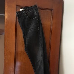 Black Distressed Jeans
